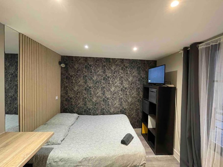 La Suite De L'Empereur/ Logement Neuf Janvier 2024 Orleans Bagian luar foto